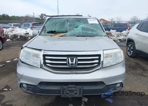 2013 Honda Pilot Touring z USA, uszkodzony, nr VIN 5FNYF4H92DB020706